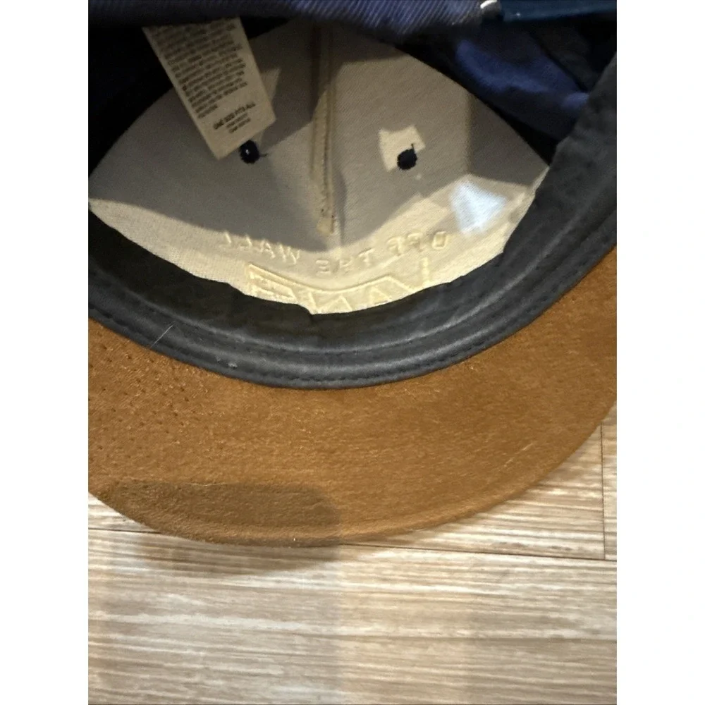 VANS‎ Off The Wall Navy And Brown Suede Leather Premium Adjustable Snap Back Hat